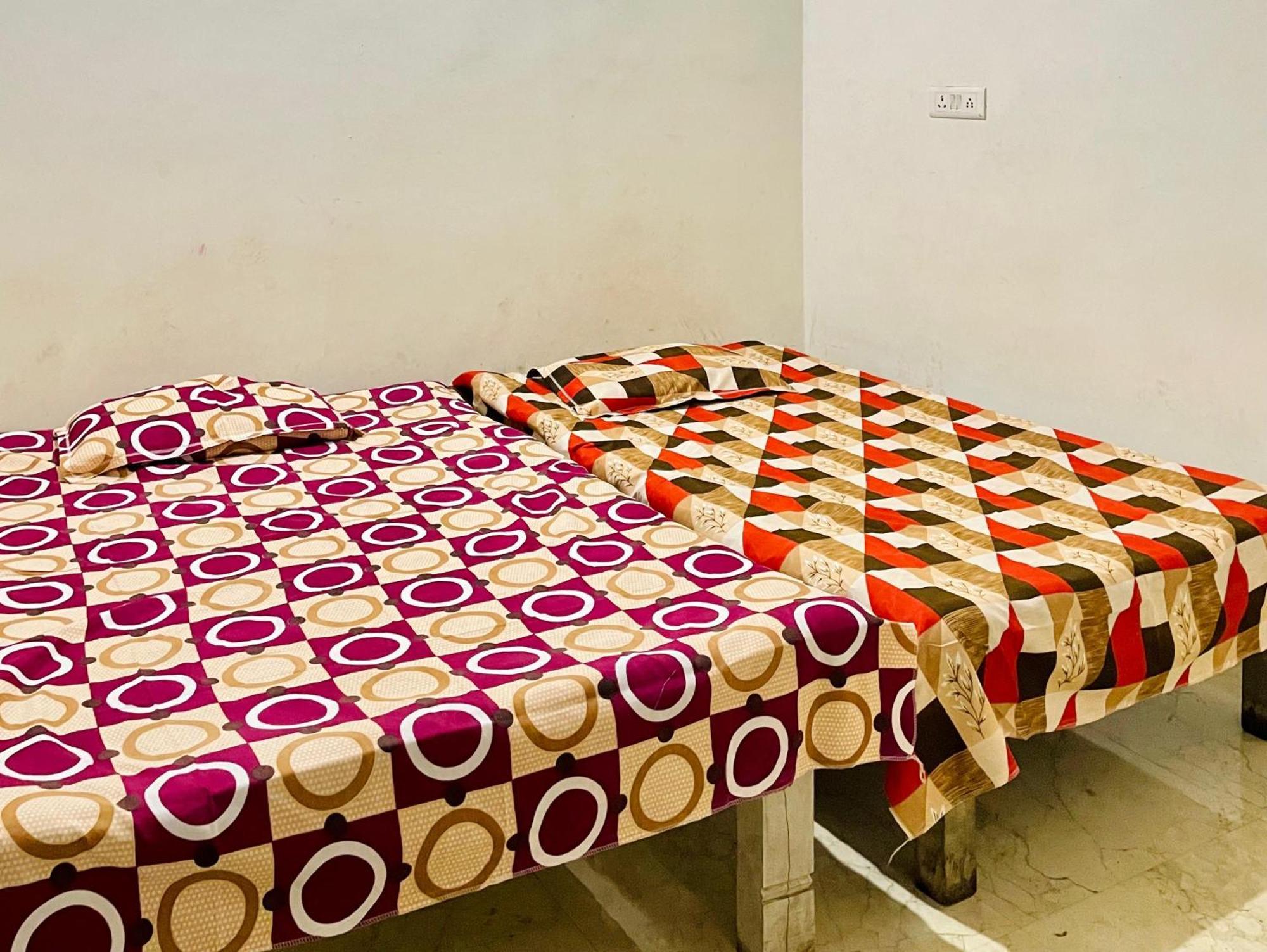 Om Sai Guest House — Photos 1
